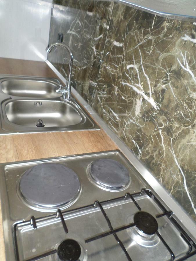 Lindita'S Seaview Appartment Влёра Экстерьер фото